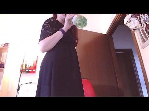 ❤️ Submisívna otrokyňa, ktorá miluje špinavé a šťavnaté nohavičky, je po zhliadnutí tohto videa nútená masturbovať! ❤️ Sex na sk.https-tubsexer.ru ☑