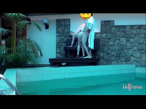 ❤️ Šéf pozve slúžku k bazénu, ale neodolala horúcemu ❤️ Sex na sk.https-tubsexer.ru ☑